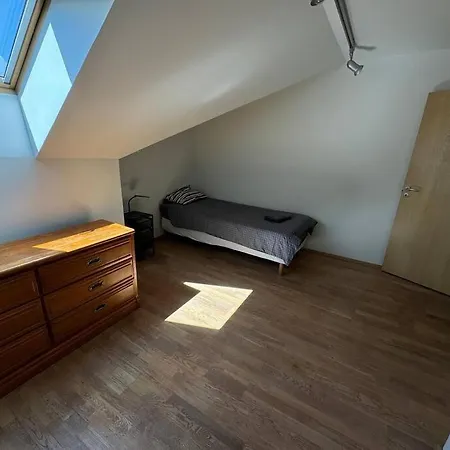 アパート Spacious And Modern *