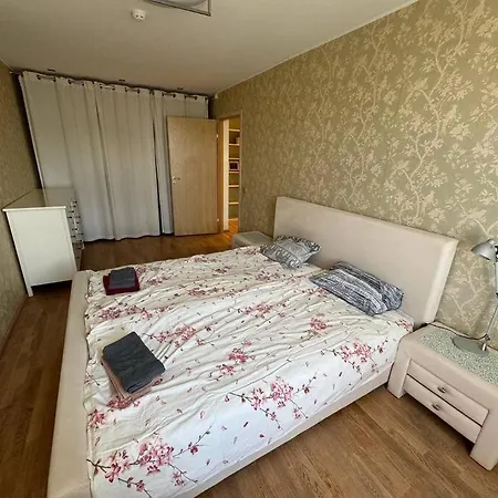 Spacious And Modern アパート *